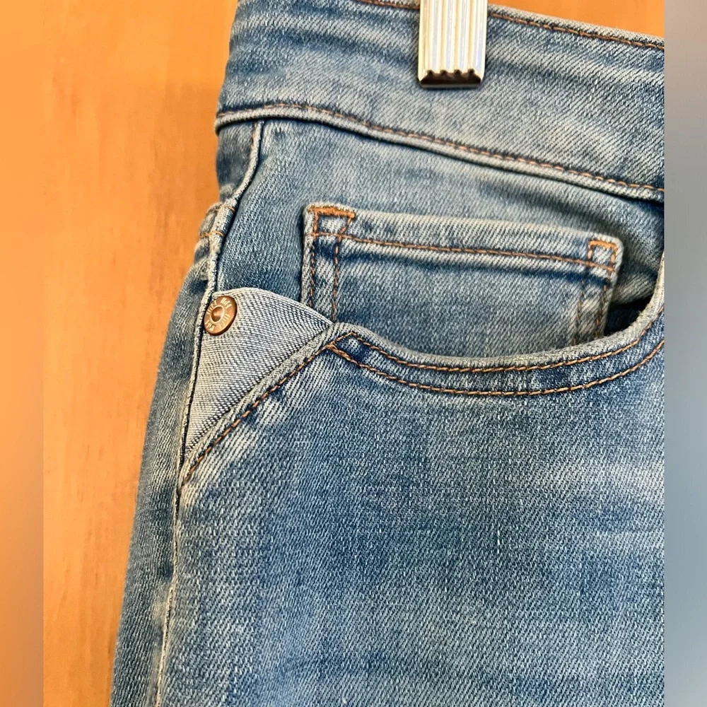 JJill Barely Flare jeans, misses 6, EUC - Picture 3 of 16